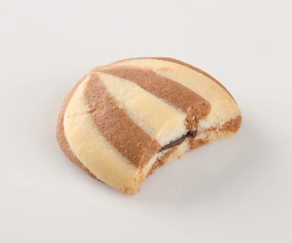 Galletas o galletas de mantequilla chocolate blanco sobre fondo . —  Fotos de Stock