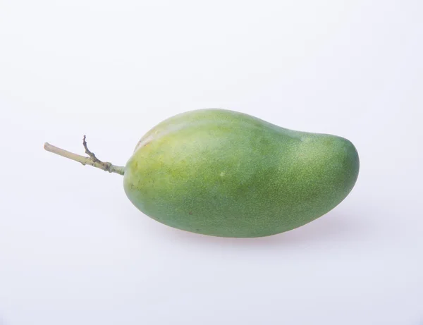 Mango o mango verde sobre fondo . —  Fotos de Stock