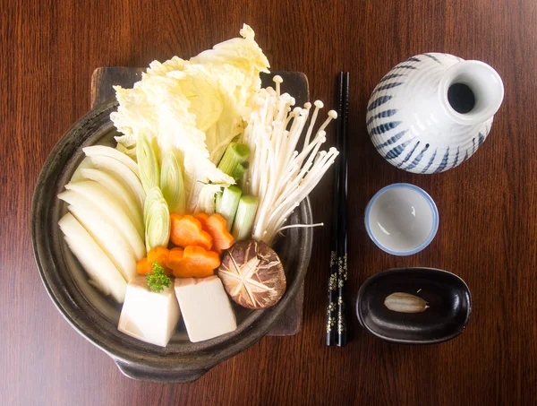 Cozinha japonesa. pote quente no fundo — Fotografia de Stock