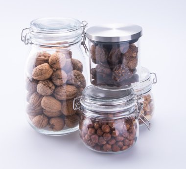 Kafayı yemiş. arka planında karışık Kuruyemiş