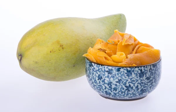 Mango dry in bowl or dried mango slices. — Stock Photo, Image