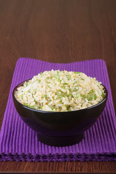 Cocina japonesa. arroz frito en el fondo —  Fotos de Stock