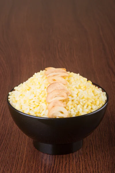 Cocina japonesa. arroz frito de jengibre en el fondo —  Fotos de Stock