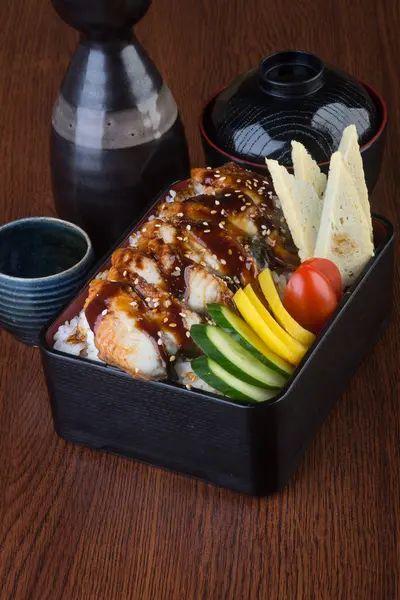 Japanse keuken. Unagi of paling op de achtergrond — Stockfoto