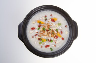 tatlı patates ile basit ve sağlıklı yulaf lapası pişirdim. Diyet için bir