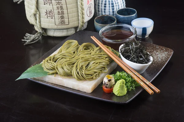 Japansk mat. Udon i bakgrunden — Stockfoto