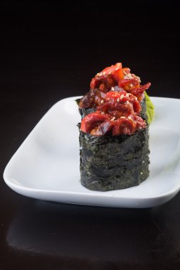 Japon mutfağı. arka planda suşi ahtapot