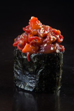 Japon mutfağı. arka planda suşi ahtapot