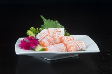 Japon mutfağı. sashimi arka planda