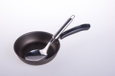 Pan. bir arka plan üzerinde tava