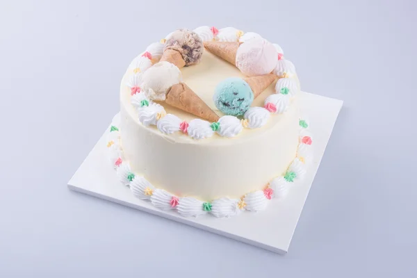 Cake. ice cream cake on background — Stock Photo, Image