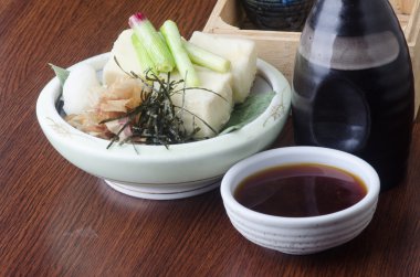 Japon mutfağı. arka planda tofu
