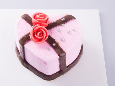 arka planda pastası, çilekli dondurma pasta