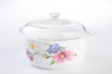 kase. Beyaz seramik kase yemek