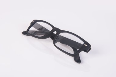 gözlükleri. arka planda gözüne gözlük