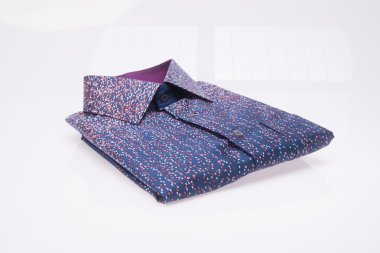 gömlek. bir arka plan üzerinde katlanmış erkek gömlek