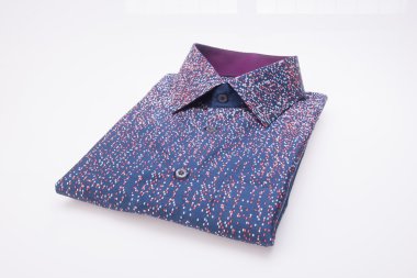 gömlek. bir arka plan üzerinde katlanmış erkek gömlek