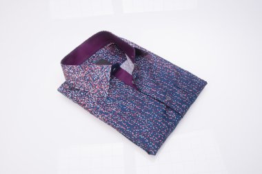 gömlek. bir arka plan üzerinde katlanmış erkek gömlek