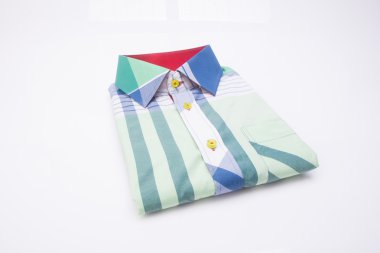 gömlek. bir arka plan üzerinde katlanmış erkek gömlek