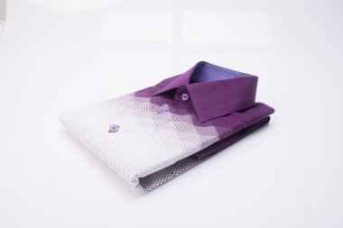 gömlek. bir arka plan üzerinde katlanmış erkek gömlek