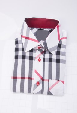 gömlek. bir arka plan üzerinde katlanmış erkek gömlek