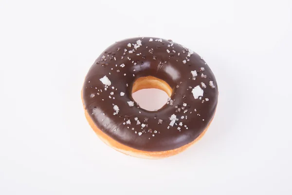 Donuts au chocolat sur fond blanc — Photo