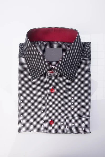 gömlek. bir arka plan üzerinde katlanmış erkek gömlek