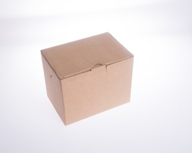 kutu. arka planda karton kutu