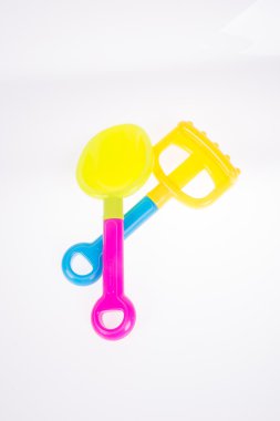 oyuncak. arka plandaki sahil bebek oyuncakları