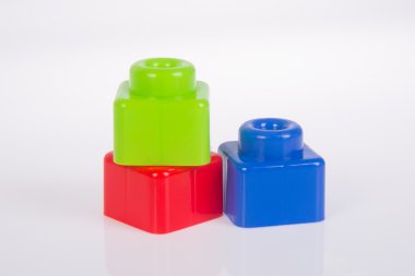 oyuncak. Arka plastik oyuncak blokları