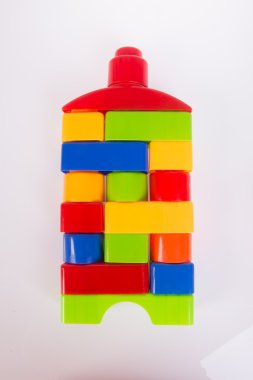 oyuncak. Arka plastik oyuncak blokları