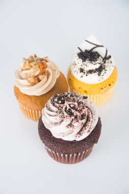 tatlım. küp kek arka planda