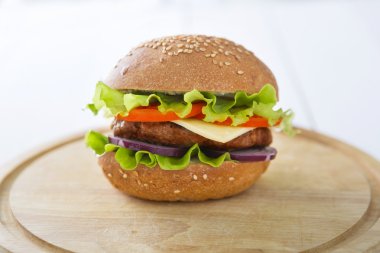 Burger hamburger çizburger tablo ahşap üzerine