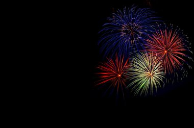 Havai fişekler. Bağımsızlık günü veya yeni yıl.