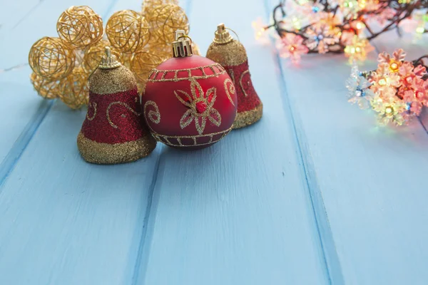 Christmas decoration on old grunge wooden board — Stock Photo, Image