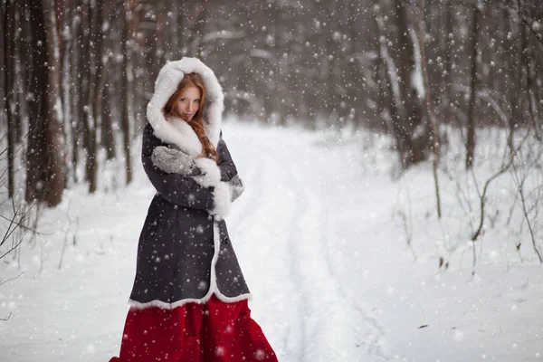 Portrait Hiver Belle Fille — Photo