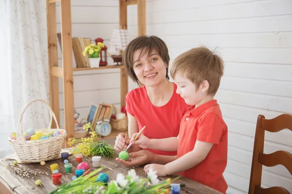 Mother Son Painting Easter Eggs Happy Family Mom Children Son — Stock Photo, Image