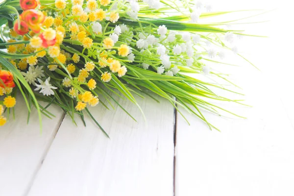 Wild Flowers Bouquet White Wooden — Stock Photo, Image