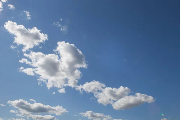 Skönhet Fridfull Himmel Med Vita Moln — Stockfoto