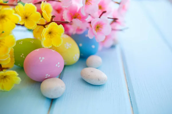 Colorful Easter Eggs Wooden Background Easter Holidays Background — Stock Photo, Image