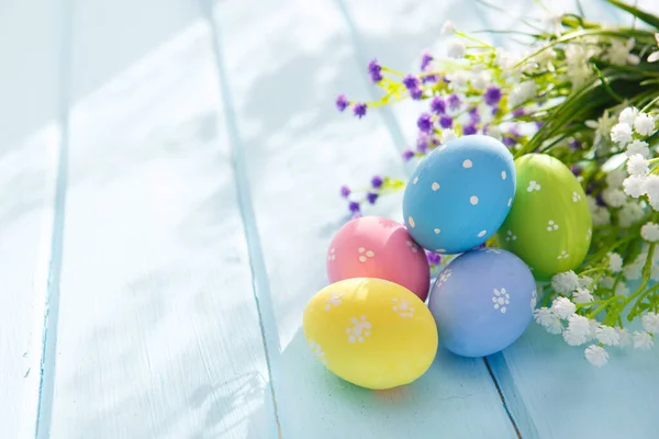Colorful Decorated Easter Eggs White Wood Background Happy Easter — Stock Photo, Image