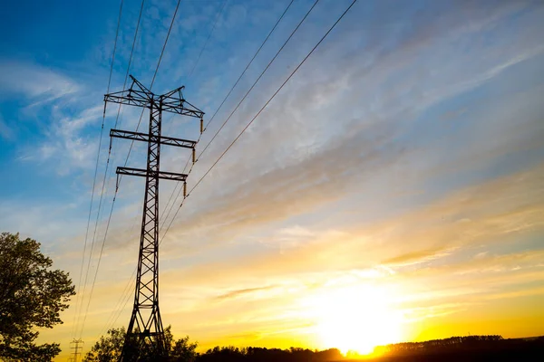 Poste Alto Voltaje Torre Alto Voltaje Atardecer Amanecer Cielo Fondo — Foto de Stock