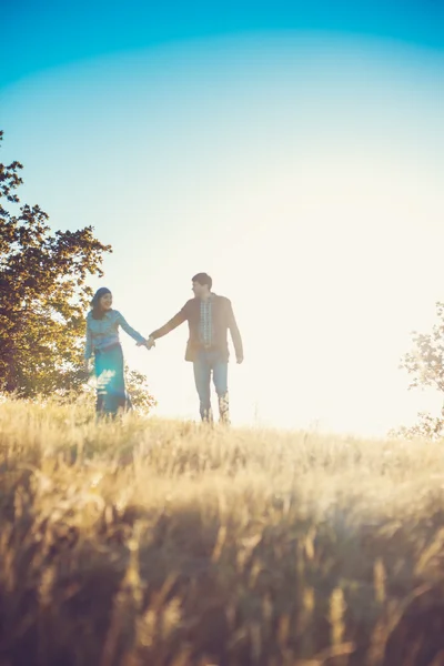 Casal afetuoso — Fotografia de Stock