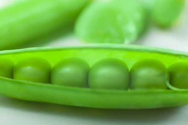 Fresh Garden Peas — Stock Photo, Image