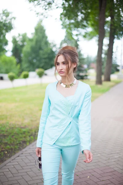 Beautiful Young Woman Portrait — Stock Photo, Image