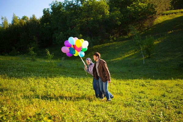 Young couple love — Stock Photo, Image