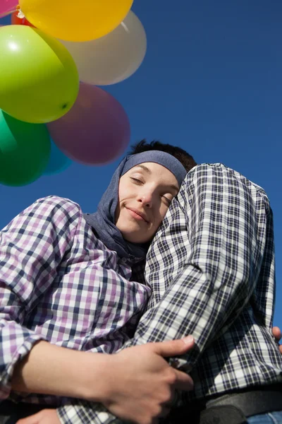 Joven pareja amor — Foto de Stock