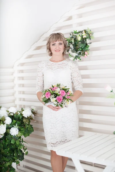 Beautiful bride — Stock Photo, Image