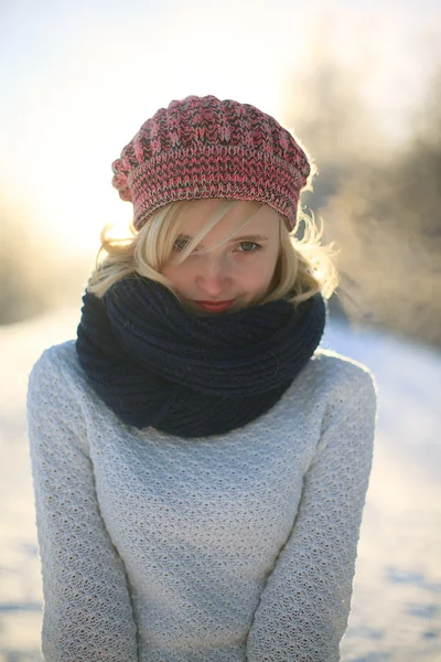 Happy female in winter forest — Stock Photo, Image