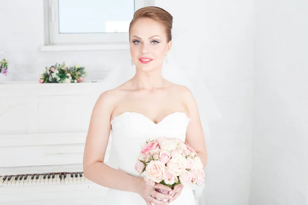 Bella sposa — Foto Stock